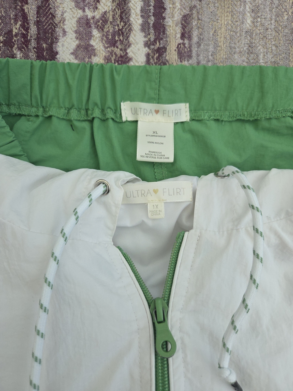 Ultra Flirt White & Green Two Pc. Cargo Jogger Set- Jacket Size 1X Pants Size XL - Picture 12 of 12